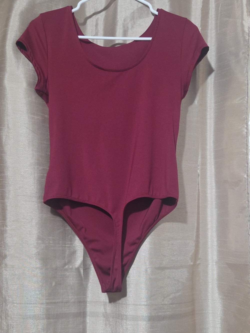 Short Sleeve  Bodysuit in Deep Wine Size M